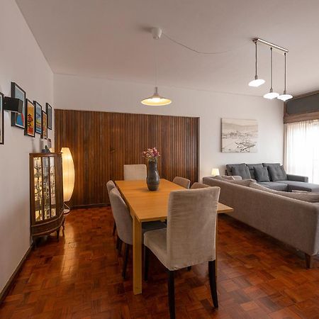 Flh Porto Spacious Apartment With Balcony Exteriör bild