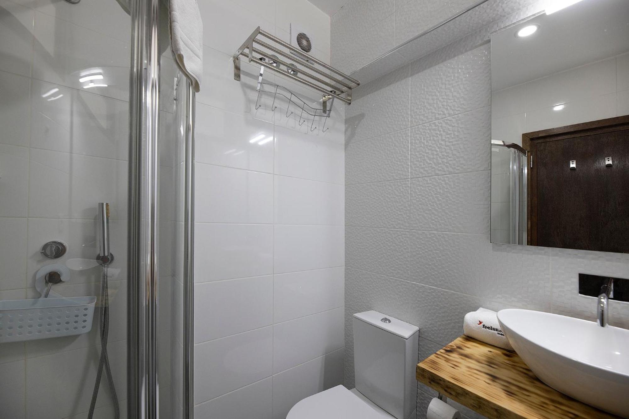 Flh Porto Spacious Apartment With Balcony Exteriör bild
