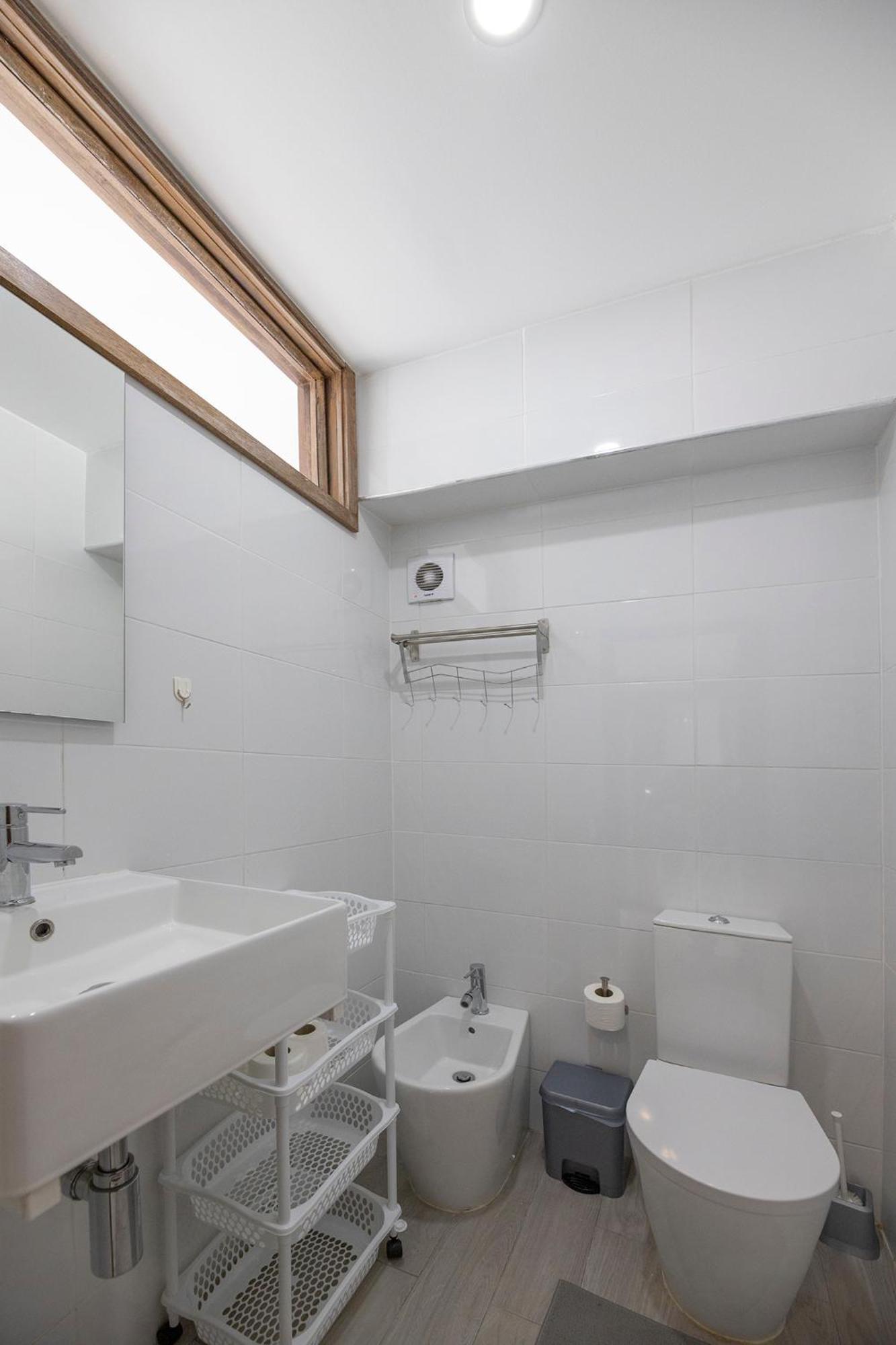 Flh Porto Spacious Apartment With Balcony Exteriör bild