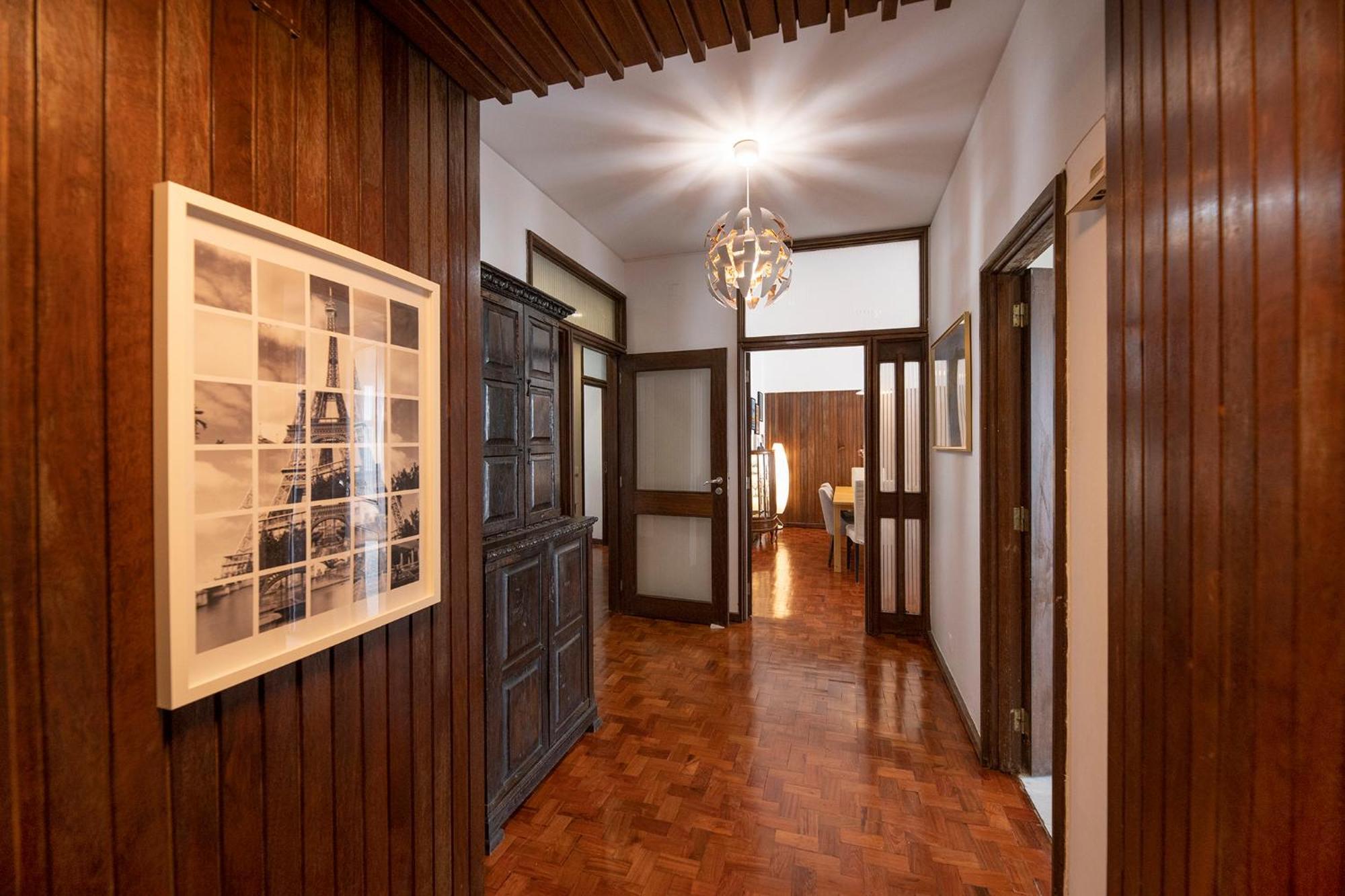 Flh Porto Spacious Apartment With Balcony Exteriör bild