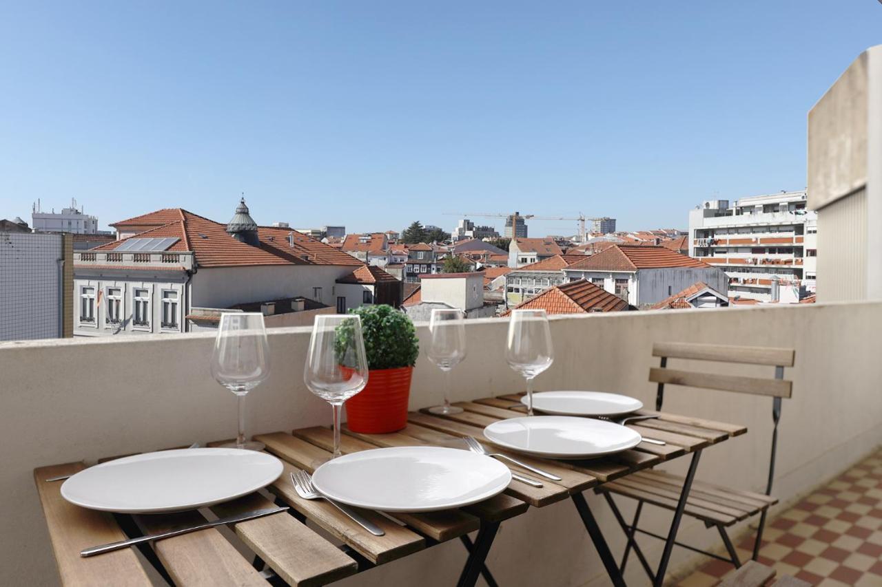Flh Porto Spacious Apartment With Balcony Exteriör bild